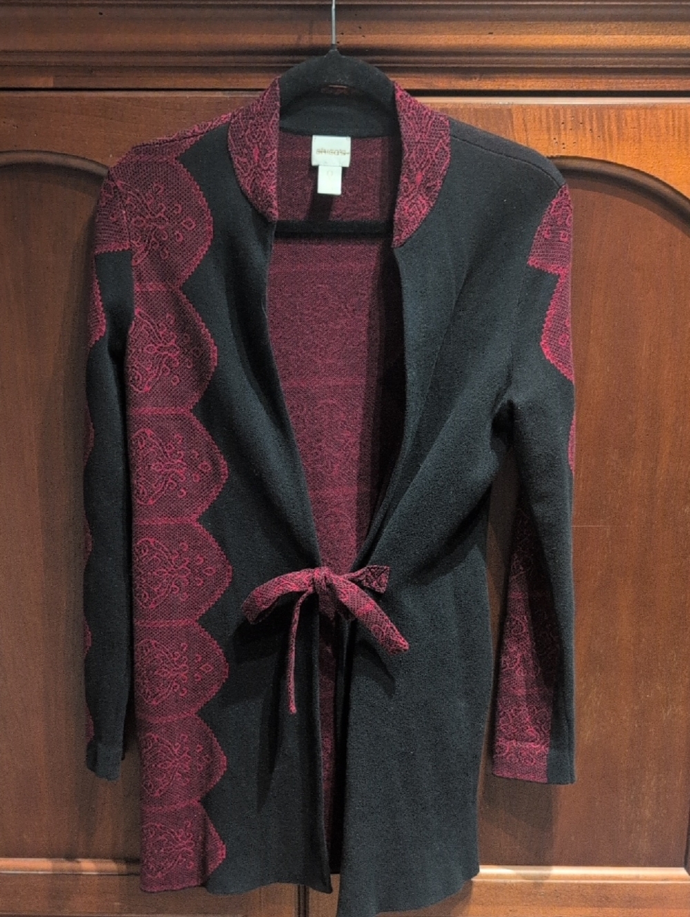 Chico's Black and Burgundy Tie-Waist Cardigan with Scalloped Pattern